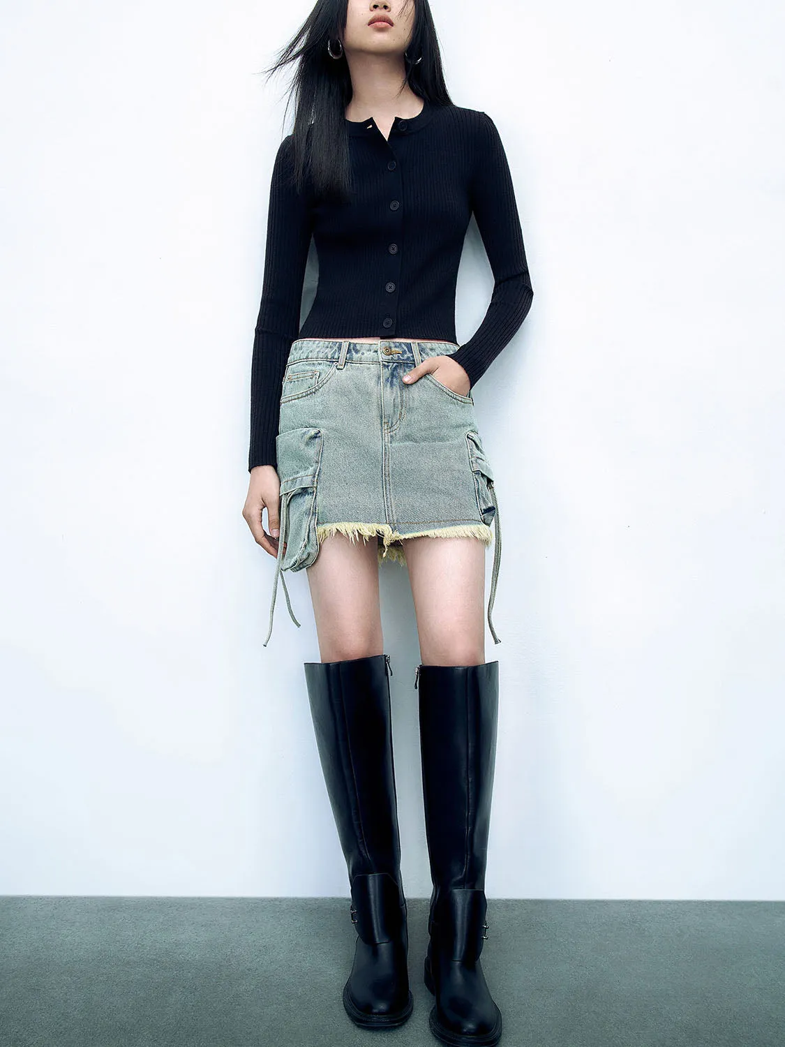 Crew Neck Button Up Knitted Cardigans sold by Urban Revivo product image thumbnail 4