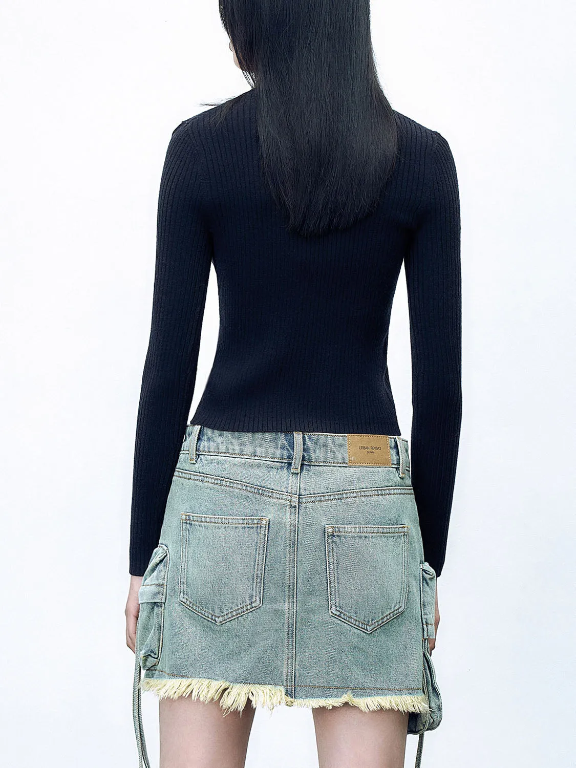 Crew Neck Button Up Knitted Cardigans sold by Urban Revivo product image thumbnail 2