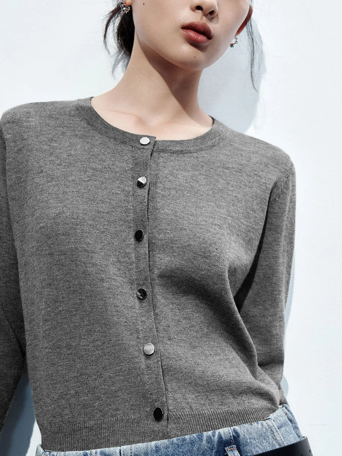 Button Up Crew Neck Knitted Cardigans sold by Urban Revivo product image thumbnail 4