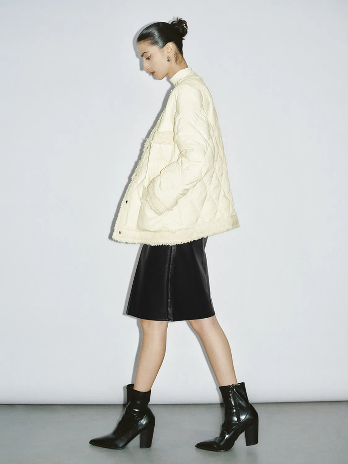 V-Neck Quilted Down Cardigans sold by Urban Revivo product image thumbnail 4