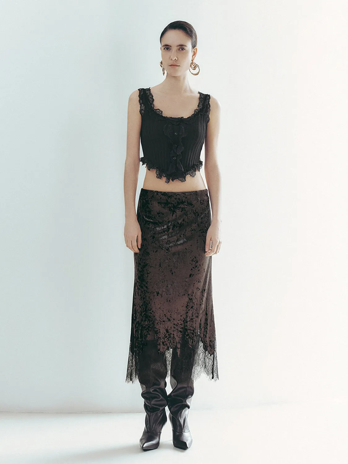 Lace Cami Cropped Tank Tops sold by Urban Revivo product image thumbnail 4