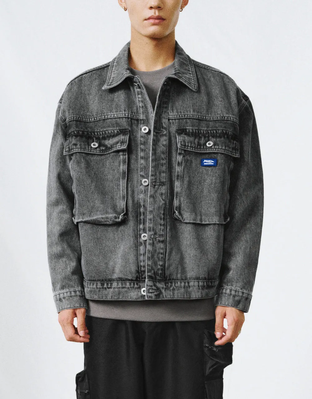 Drop Shoulder Sleeve Denim Jacket sold by Urban Revivo product image thumbnail 2