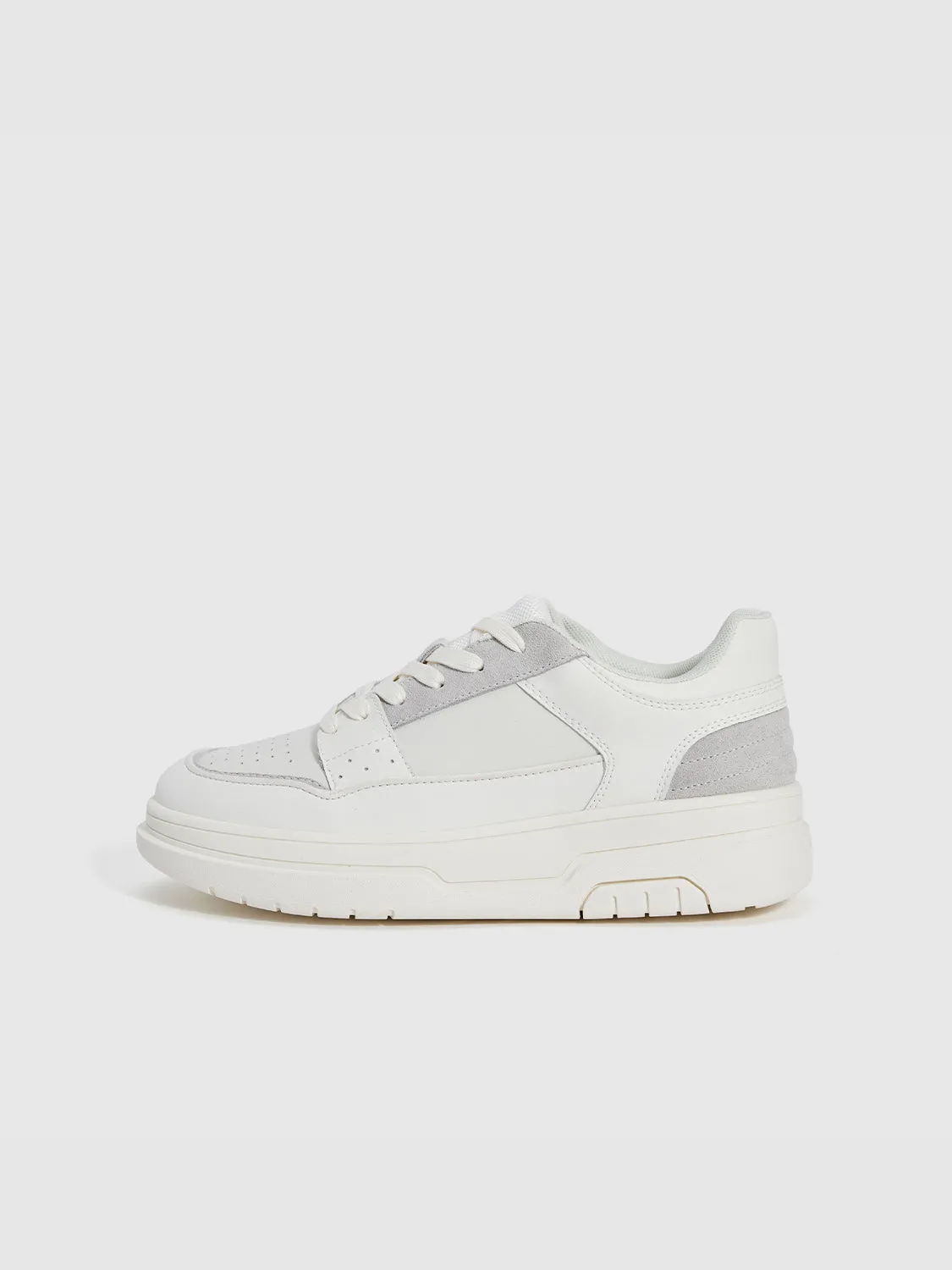 Round Toe Sneakers sold by Urban Revivo product image thumbnail 3