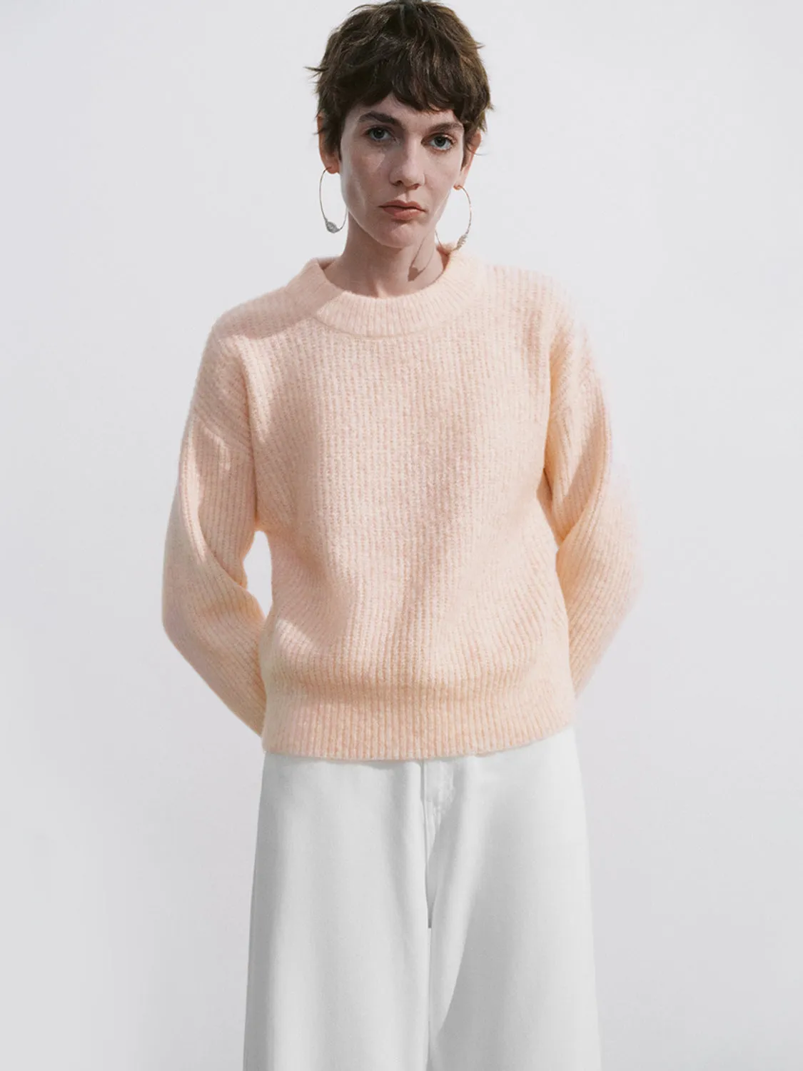 Crew Neck Ribbed Knitted T-Shirts sold by Urban Revivo