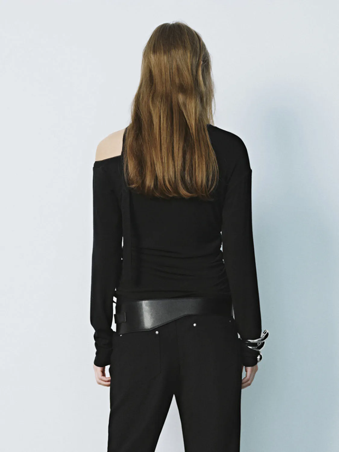 Cold Shoulder T-Shirts sold by Urban Revivo product image thumbnail 3