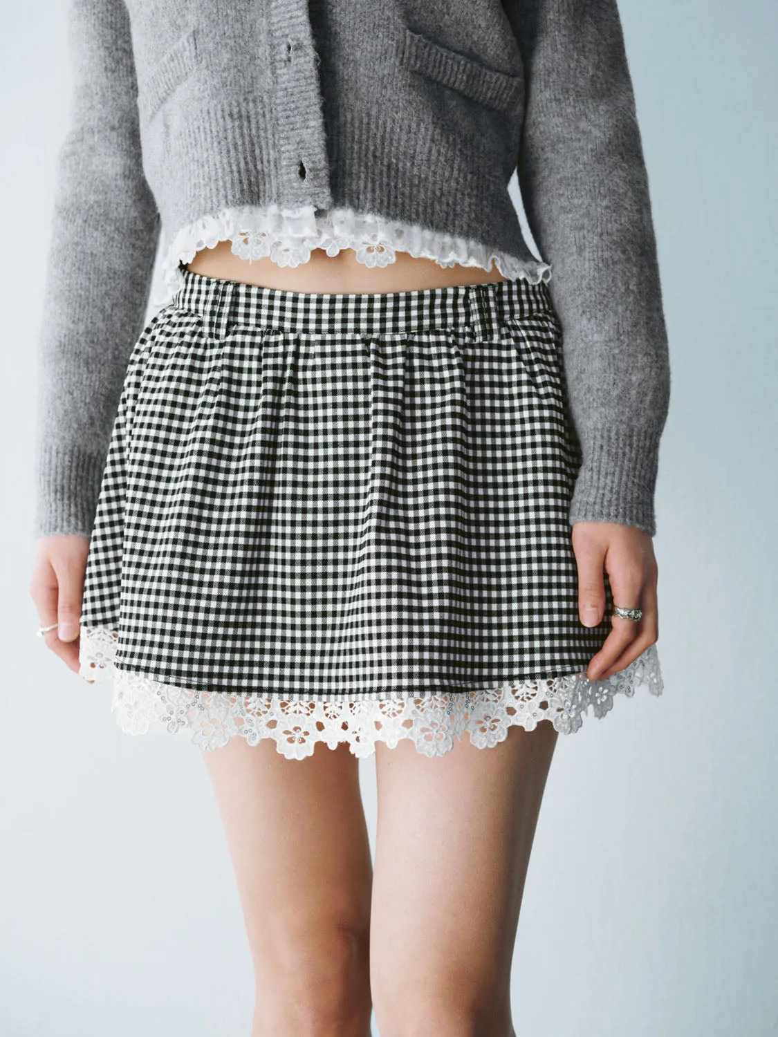 Lace Hem Checkered A-Line Skirts sold by Urban Revivo product image thumbnail 4