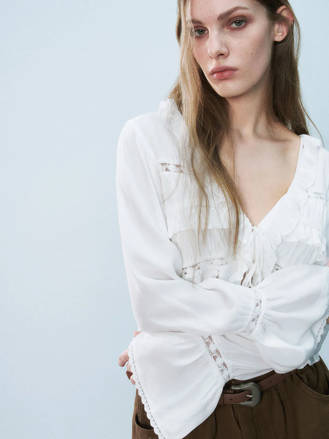 Ruffle Hem Long Sleeve Shirts sold by Urban Revivo product image thumbnail 5