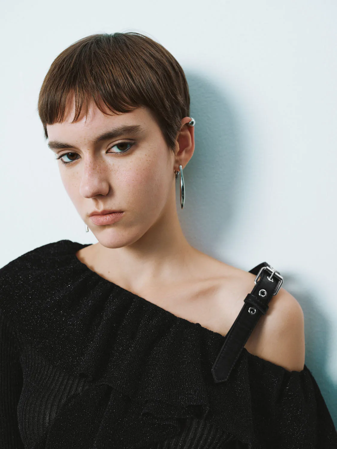 Cold Shoulder Knitted T-Shirts sold by Urban Revivo product image thumbnail 3