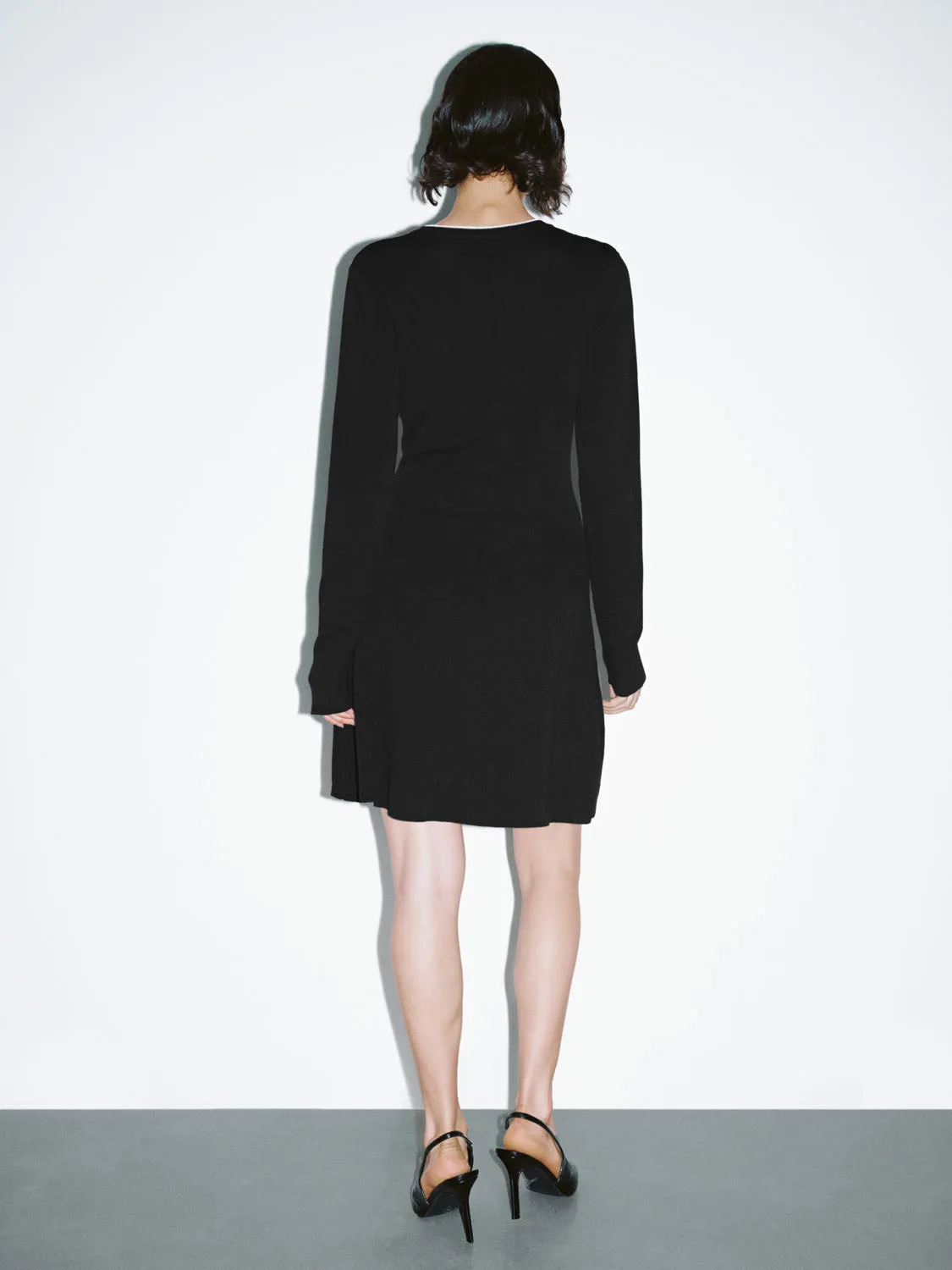 Knitted Long Sleeve Dresses sold by Urban Revivo product image thumbnail 4