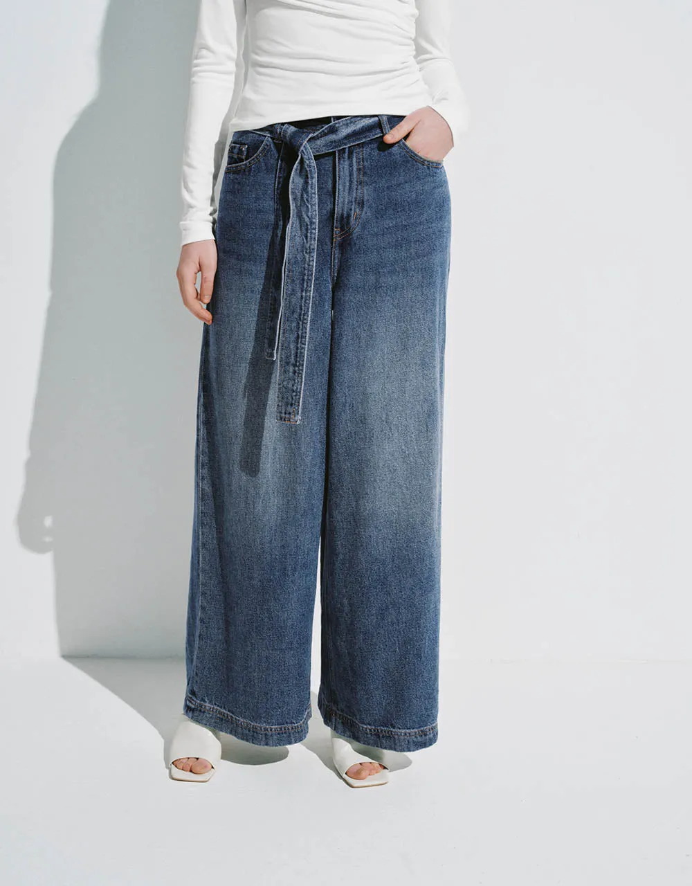 Wide-Leg Jeans sold by Urban Revivo product image thumbnail 3