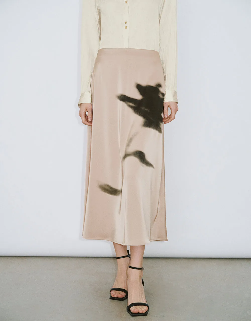 Printed Midi A-Line Skirt sold by Urban Revivo product image thumbnail 3