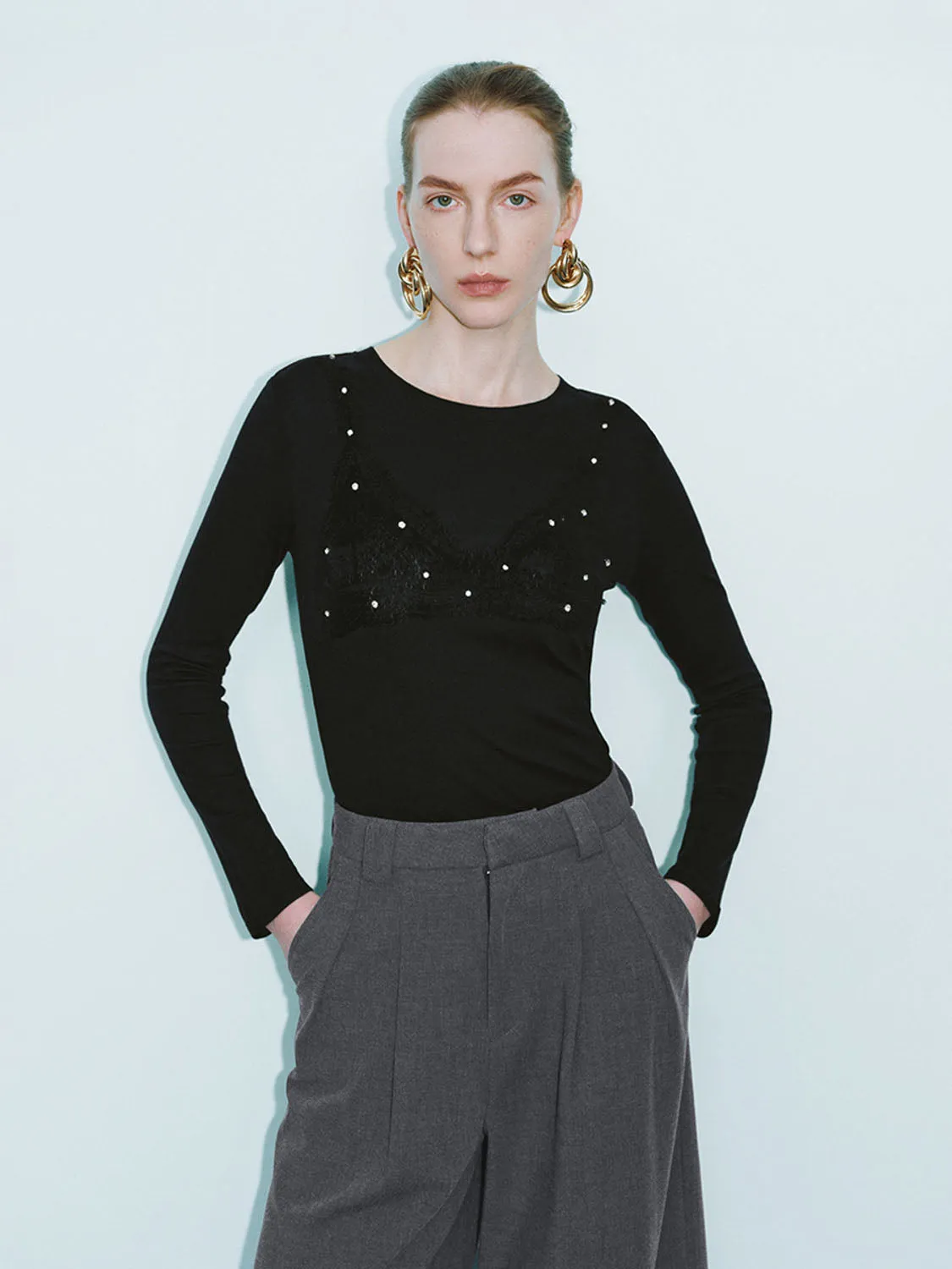 Crew Neck Skinny T-Shirts sold by Urban Revivo