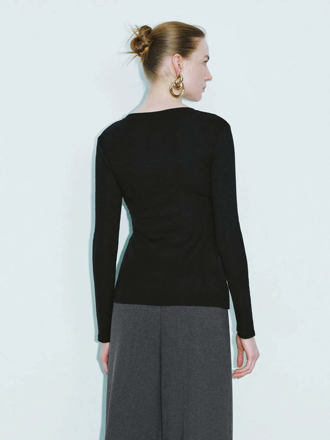 Crew Neck Skinny T-Shirts sold by Urban Revivo product image thumbnail 2