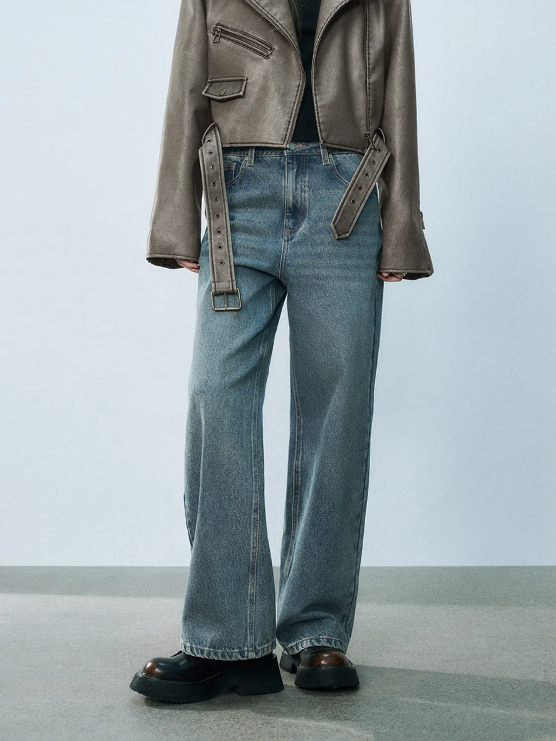 Denim Jeans sold by Urban Revivo