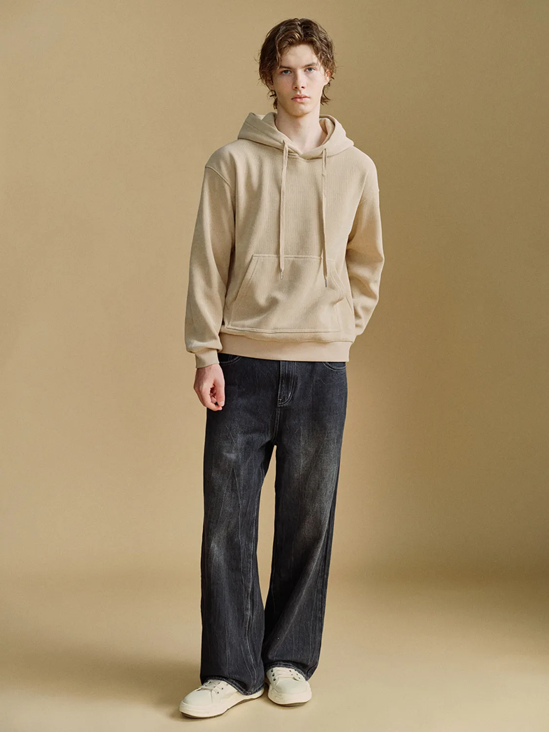 Drop Shoulder Sleeve Hoodie Sweatshirts sold by Urban Revivo product image thumbnail 4