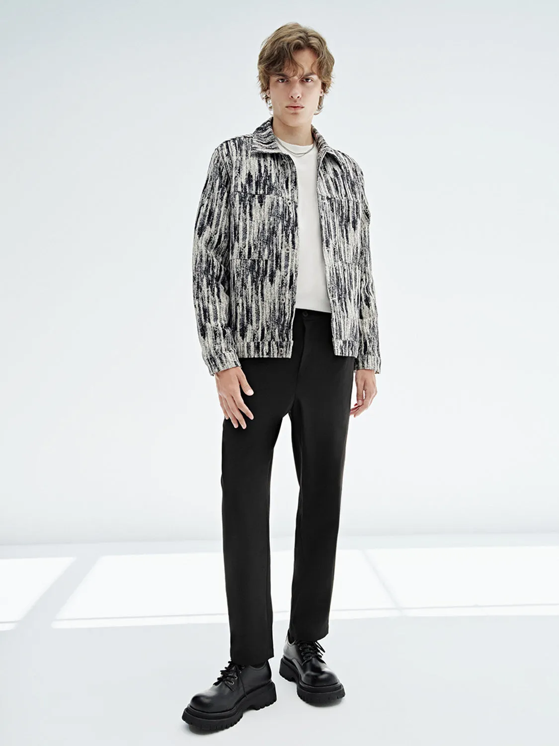 Drop Shoulder Sleeve Denim Jackets sold by Urban Revivo product image thumbnail 4