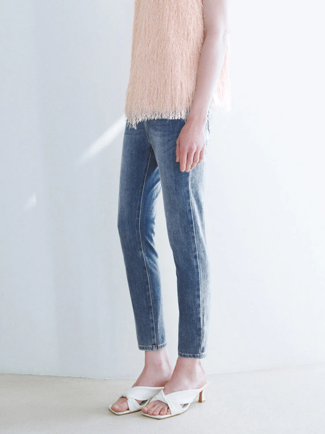 Skinny-Fit Denim Jeans sold by Urban Revivo product image thumbnail 4