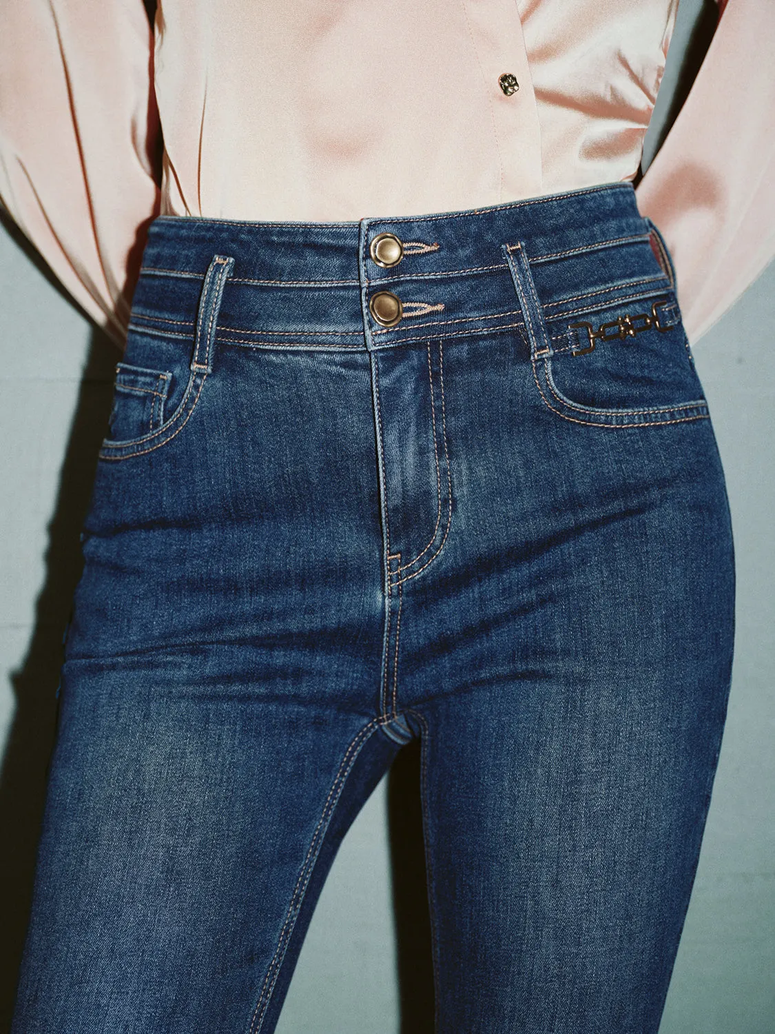 Flare Denim Jeans sold by Urban Revivo product image thumbnail 3