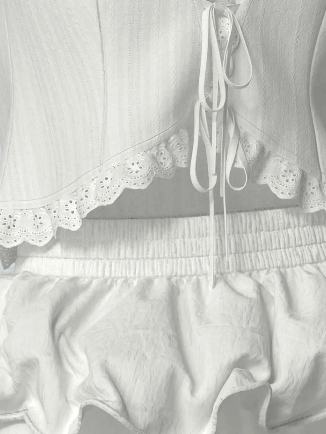 Sleeveless Ruffle Hem Blouses sold by Urban Revivo product image thumbnail 5