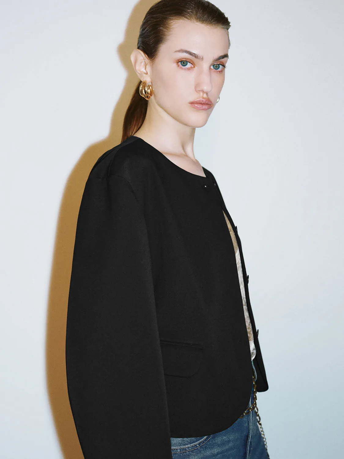 Cropped Loose Jackets sold by Urban Revivo product image thumbnail 4