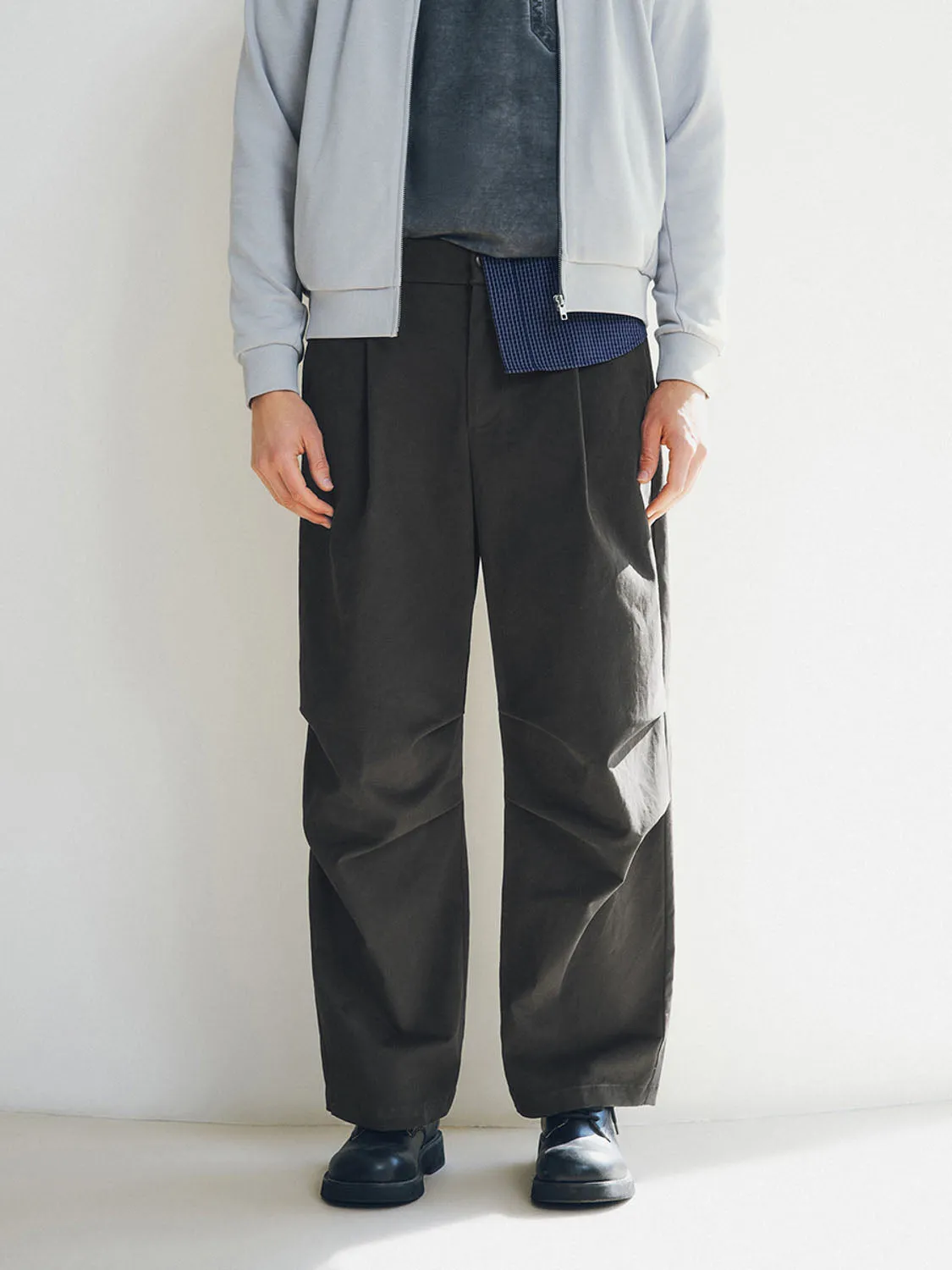 Ruched Wide-Leg Pants sold by Urban Revivo product image thumbnail 2