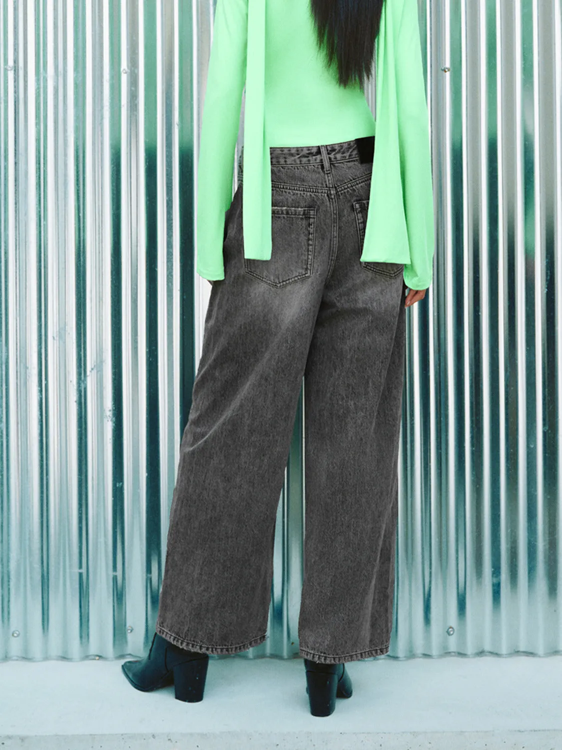 Wide-Leg Denim Jeans sold by Urban Revivo product image thumbnail 3