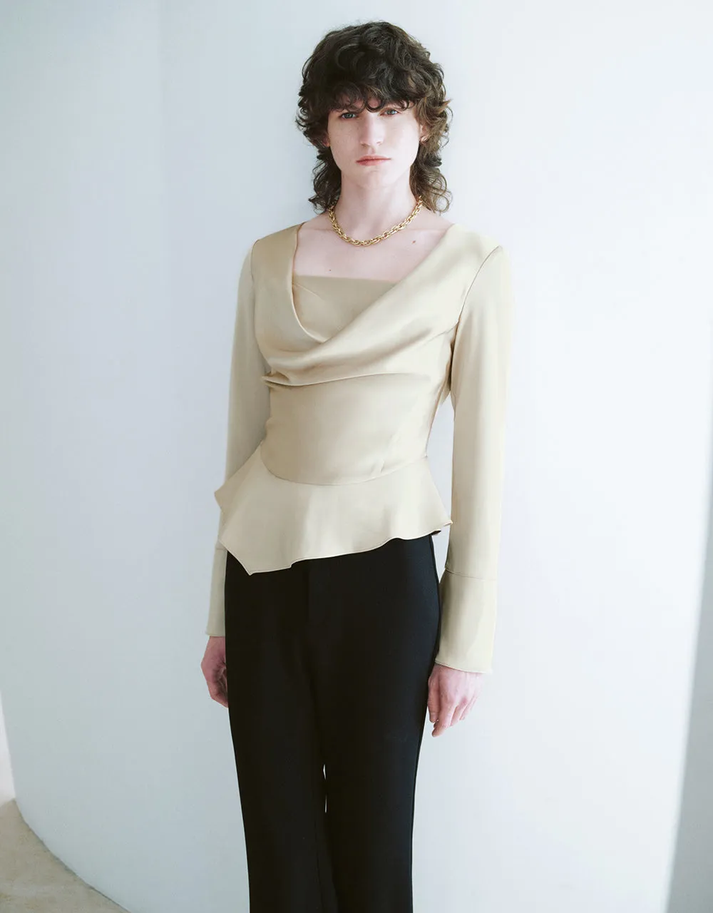 Cowl Neck Overhead Shirt sold by Urban Revivo product image thumbnail 3