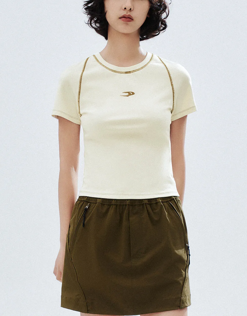 Raglan Sleeve Crew Neck Skinny T-Shirt sold by Urban Revivo product image thumbnail 2