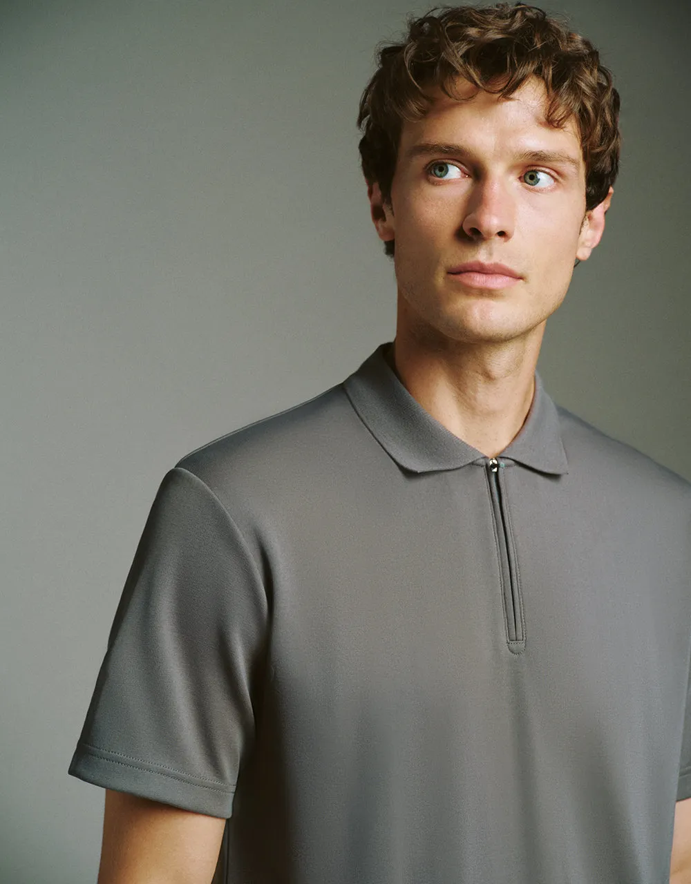Standard Sleeve Regular Polo Shirts sold by Urban Revivo product image thumbnail 3
