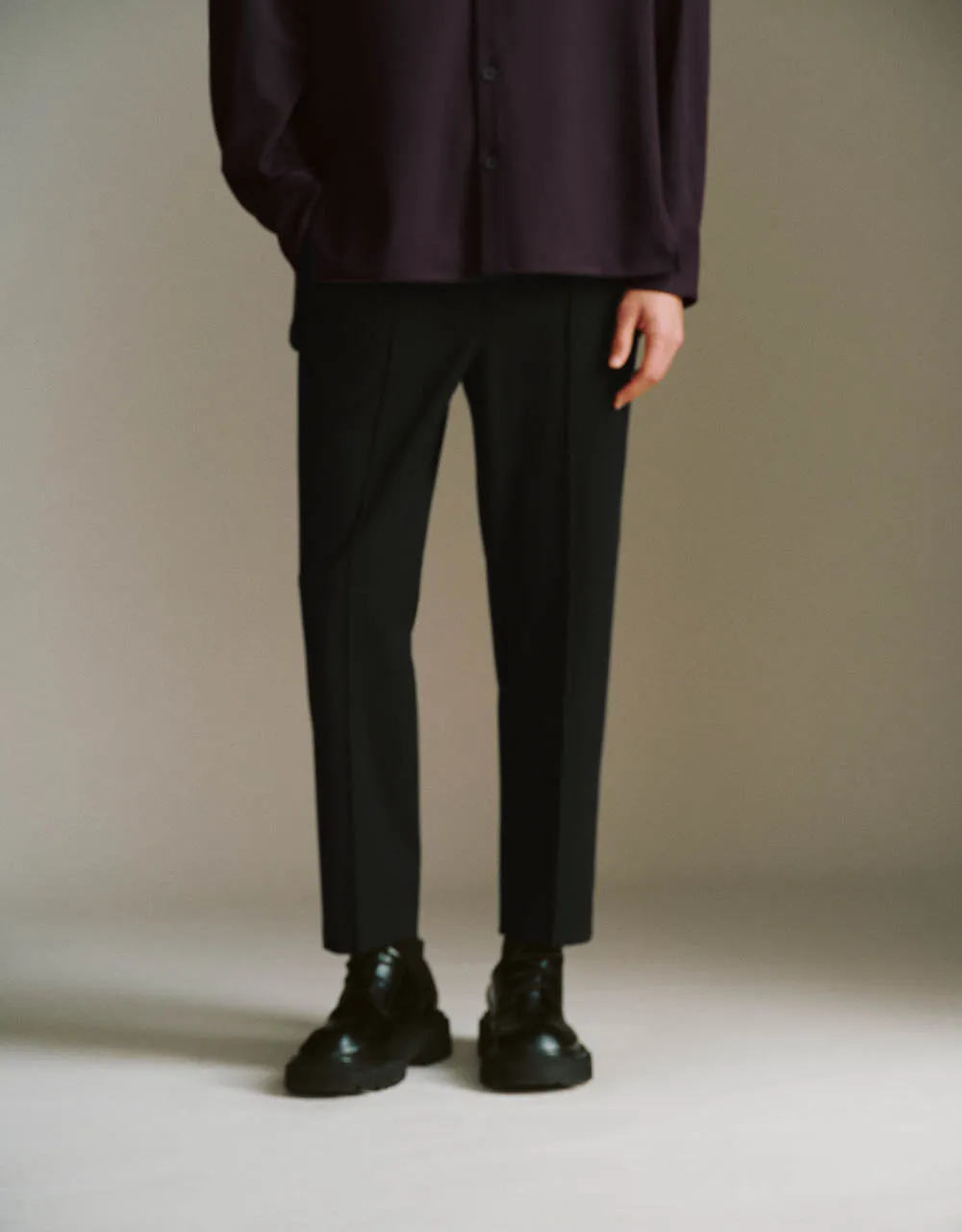 Woven Long Straight Pants sold by Urban Revivo product image thumbnail 3