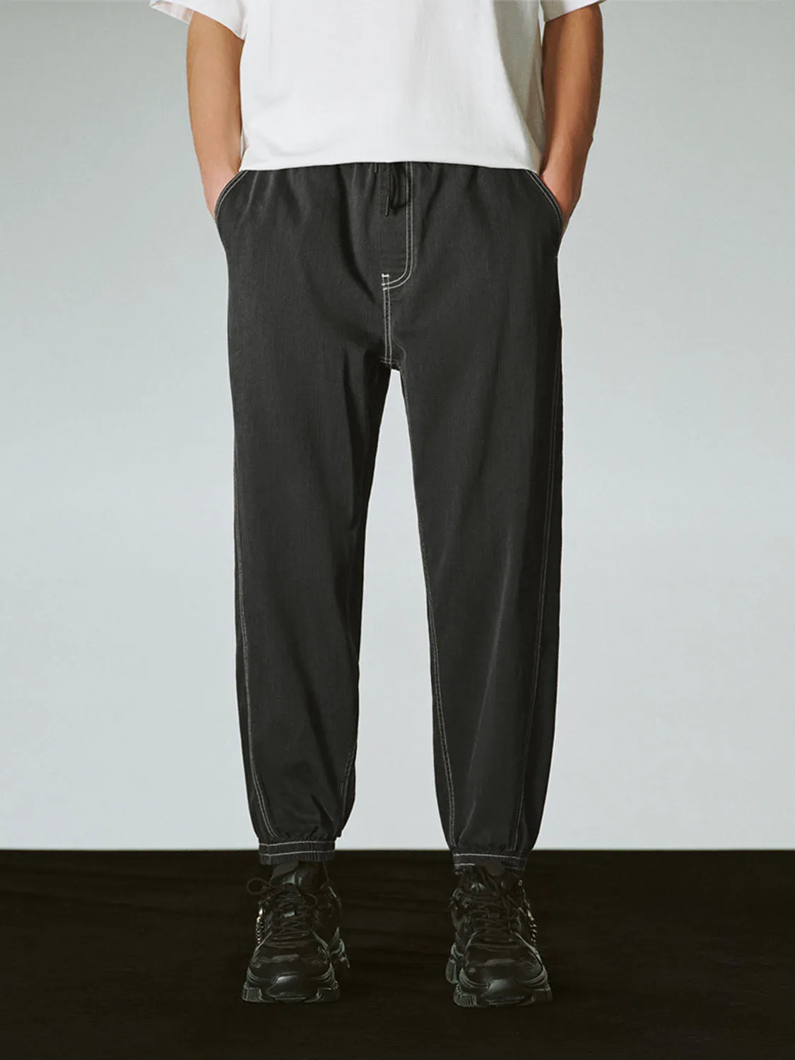 Loose Denim Jeans sold by Urban Revivo product image thumbnail 5