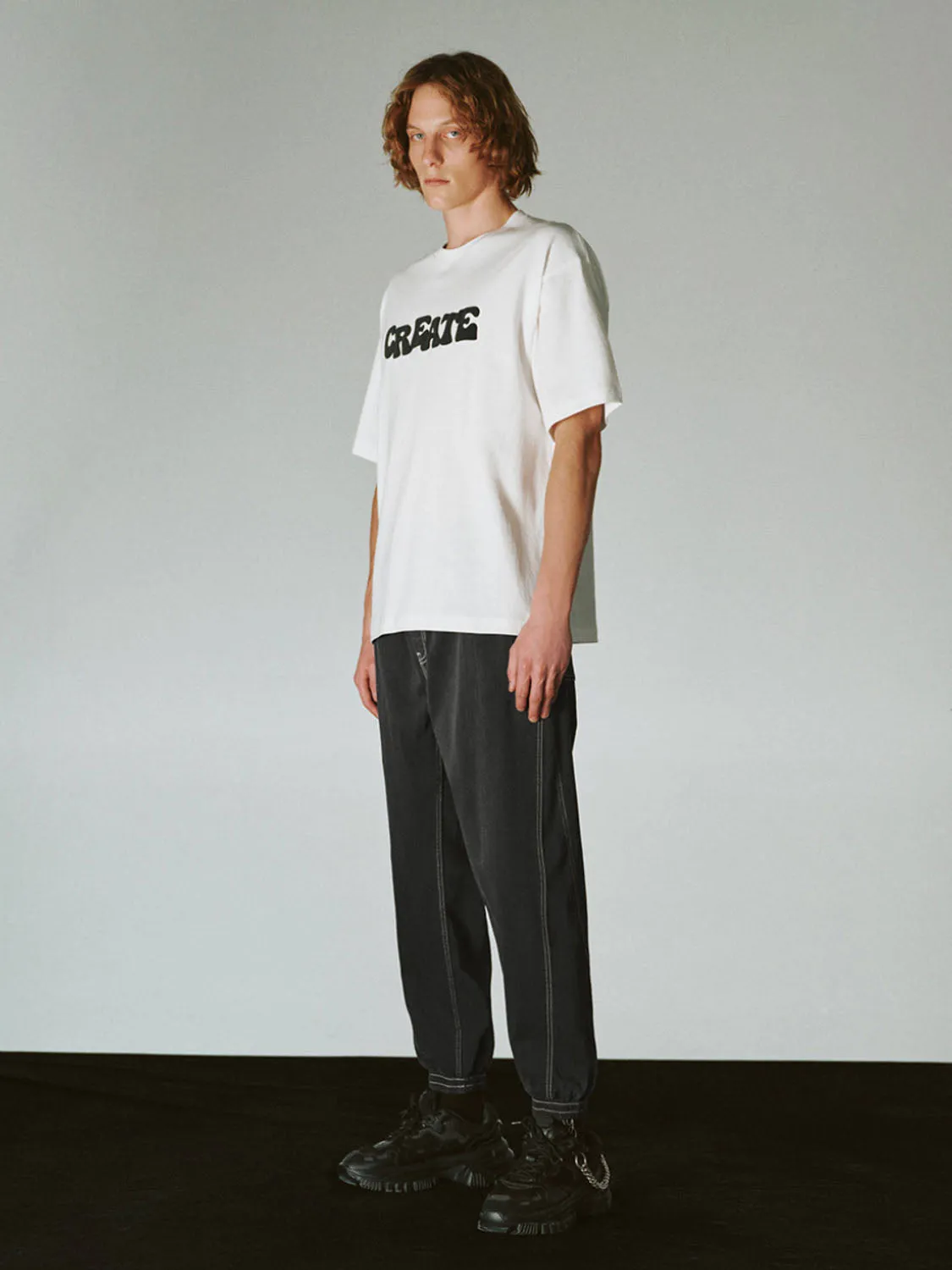 Loose Denim Jeans sold by Urban Revivo product image thumbnail 2