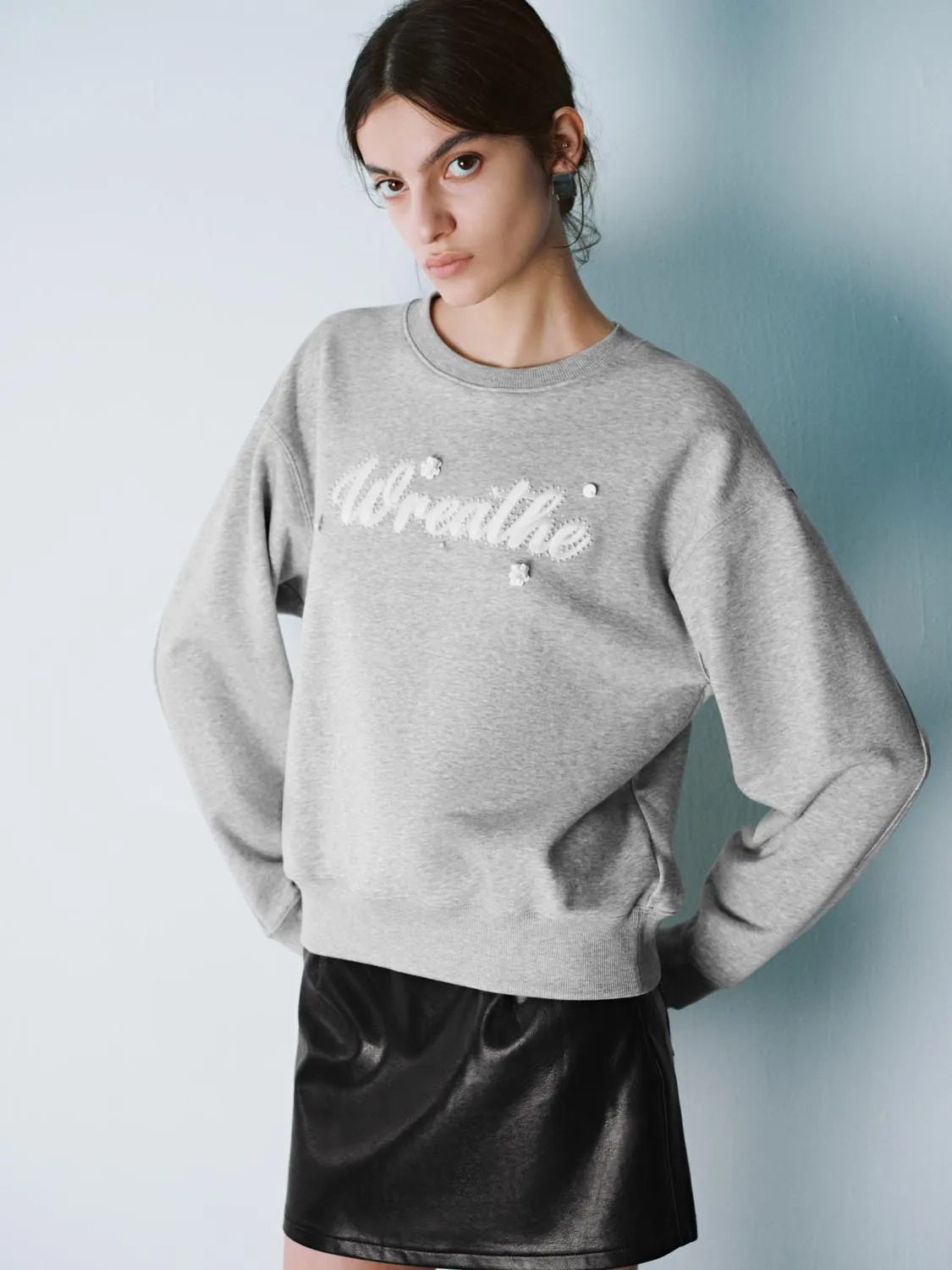 Crew Neck Loose Sweatshirts sold by Urban Revivo product image thumbnail 2