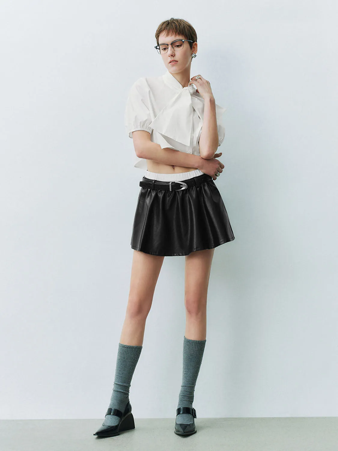 Bow Décor Short Sleeve Shirts sold by Urban Revivo product image thumbnail 4