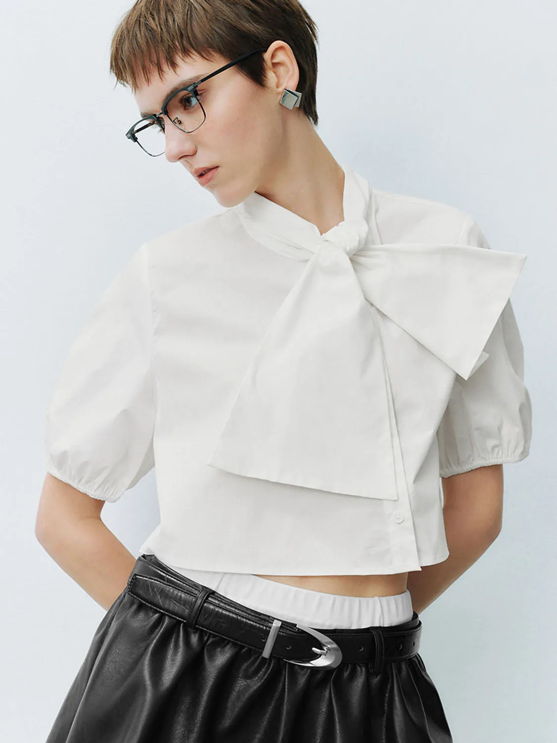 Bow Décor Short Sleeve Shirts sold by Urban Revivo product image thumbnail 5