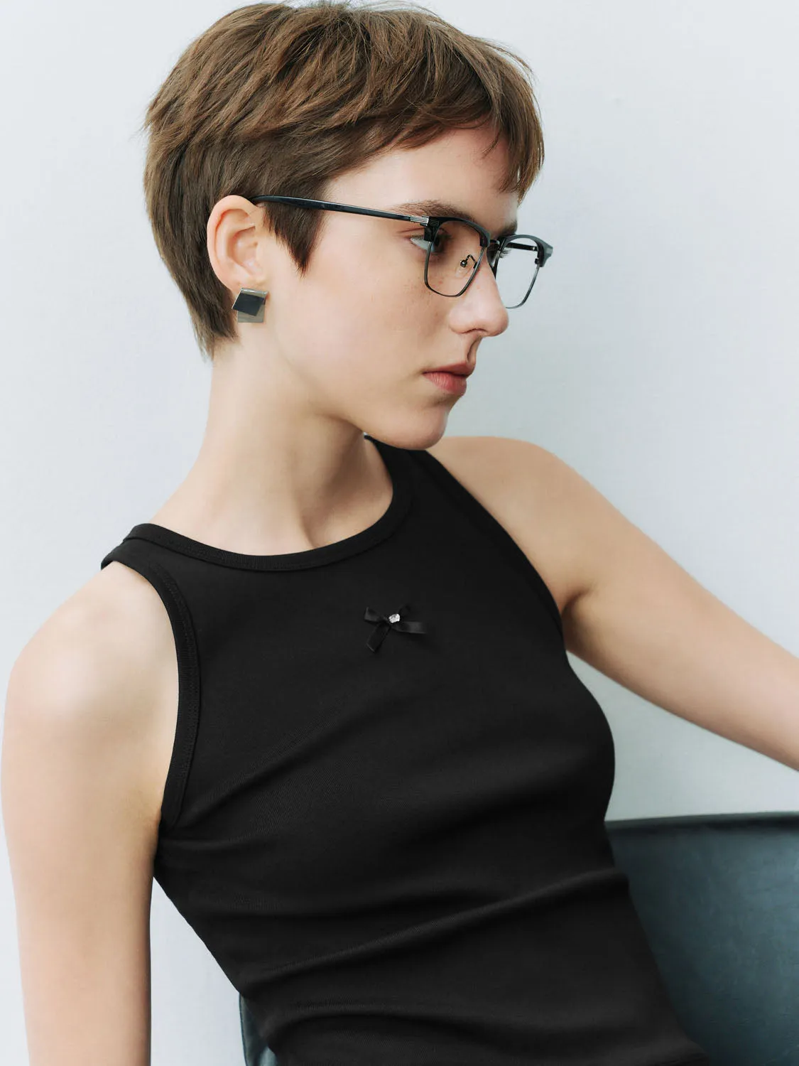 U-Neck Tank Tops sold by Urban Revivo product image thumbnail 4