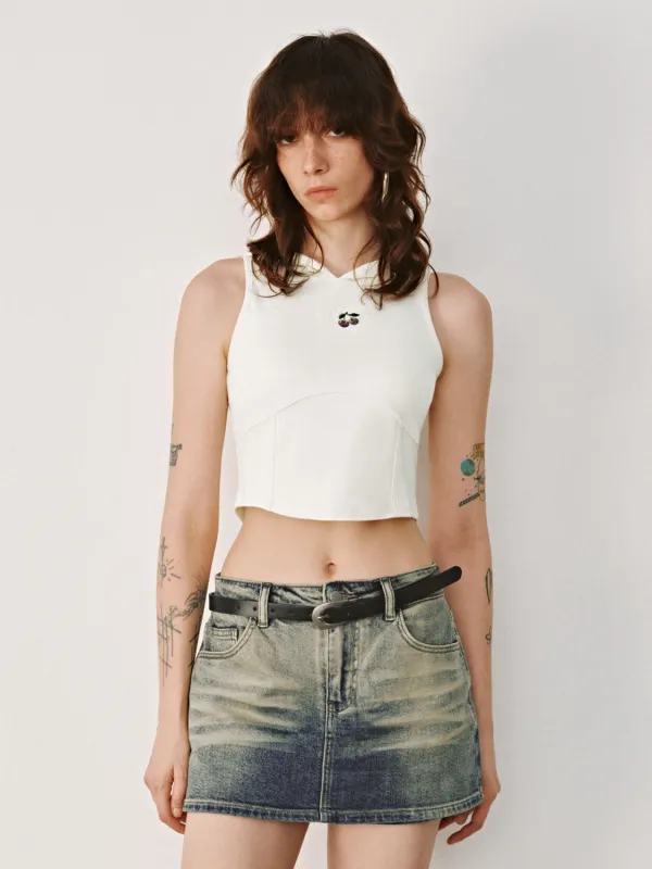 Cropped Tank Tops sold by Urban Revivo