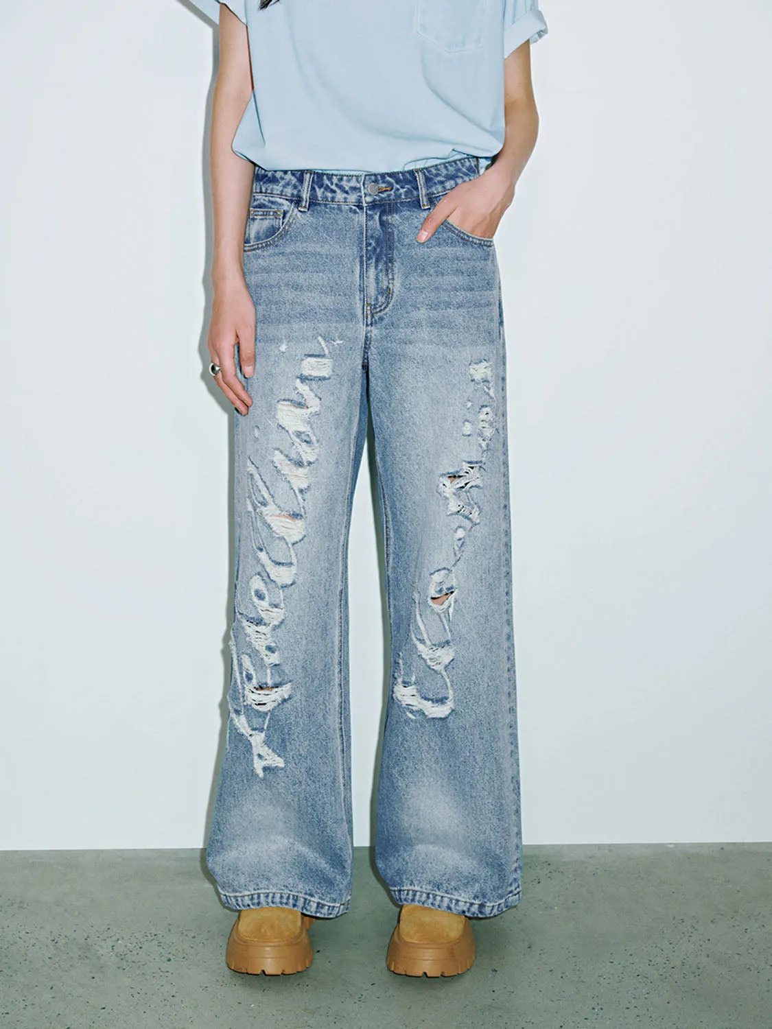 Ripped Denim Jeans sold by Urban Revivo product image thumbnail 2