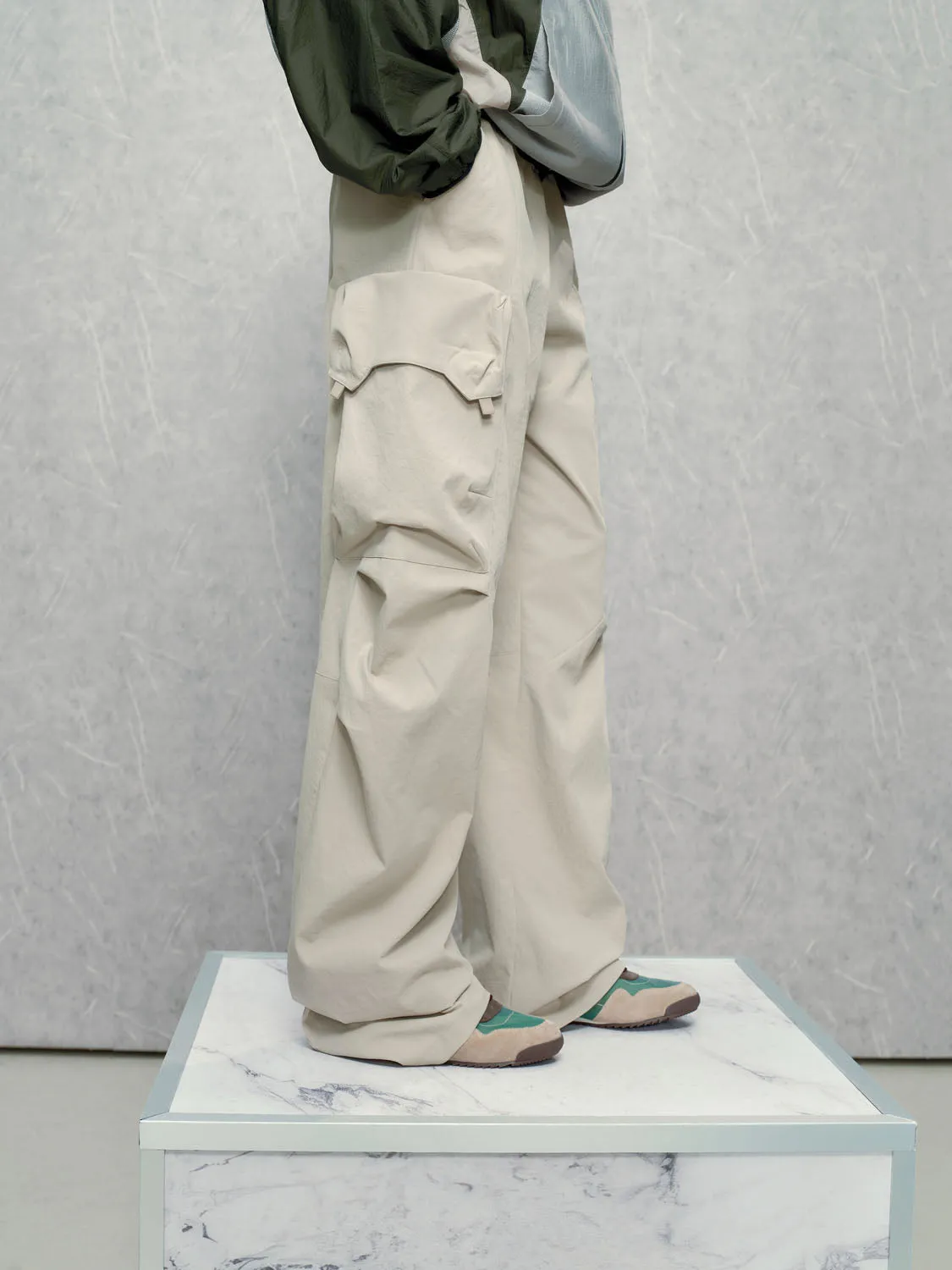 Flap Pocket Wide-Leg Pants sold by Urban Revivo product image thumbnail 3