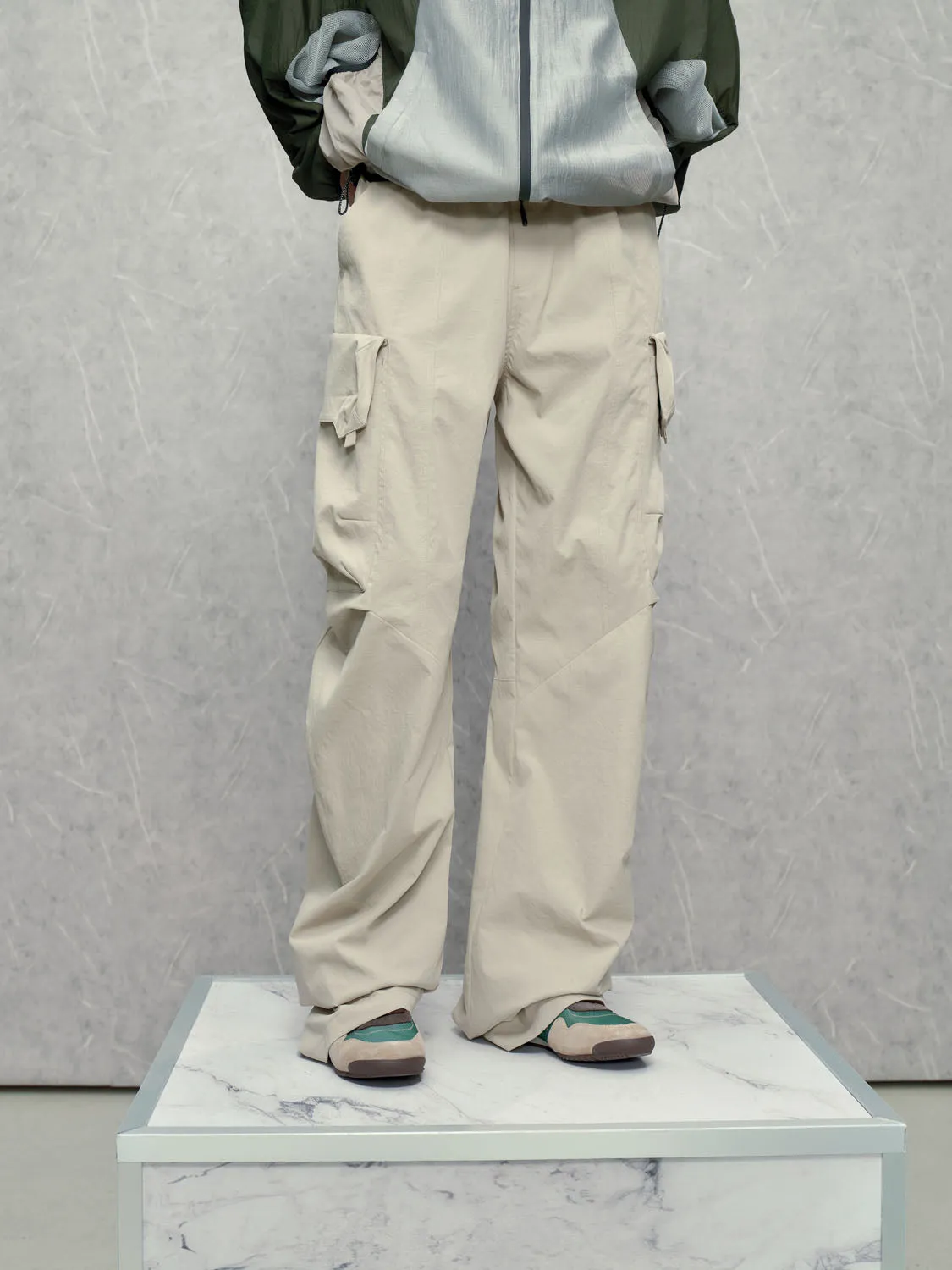 Flap Pocket Wide-Leg Pants sold by Urban Revivo product image thumbnail 2