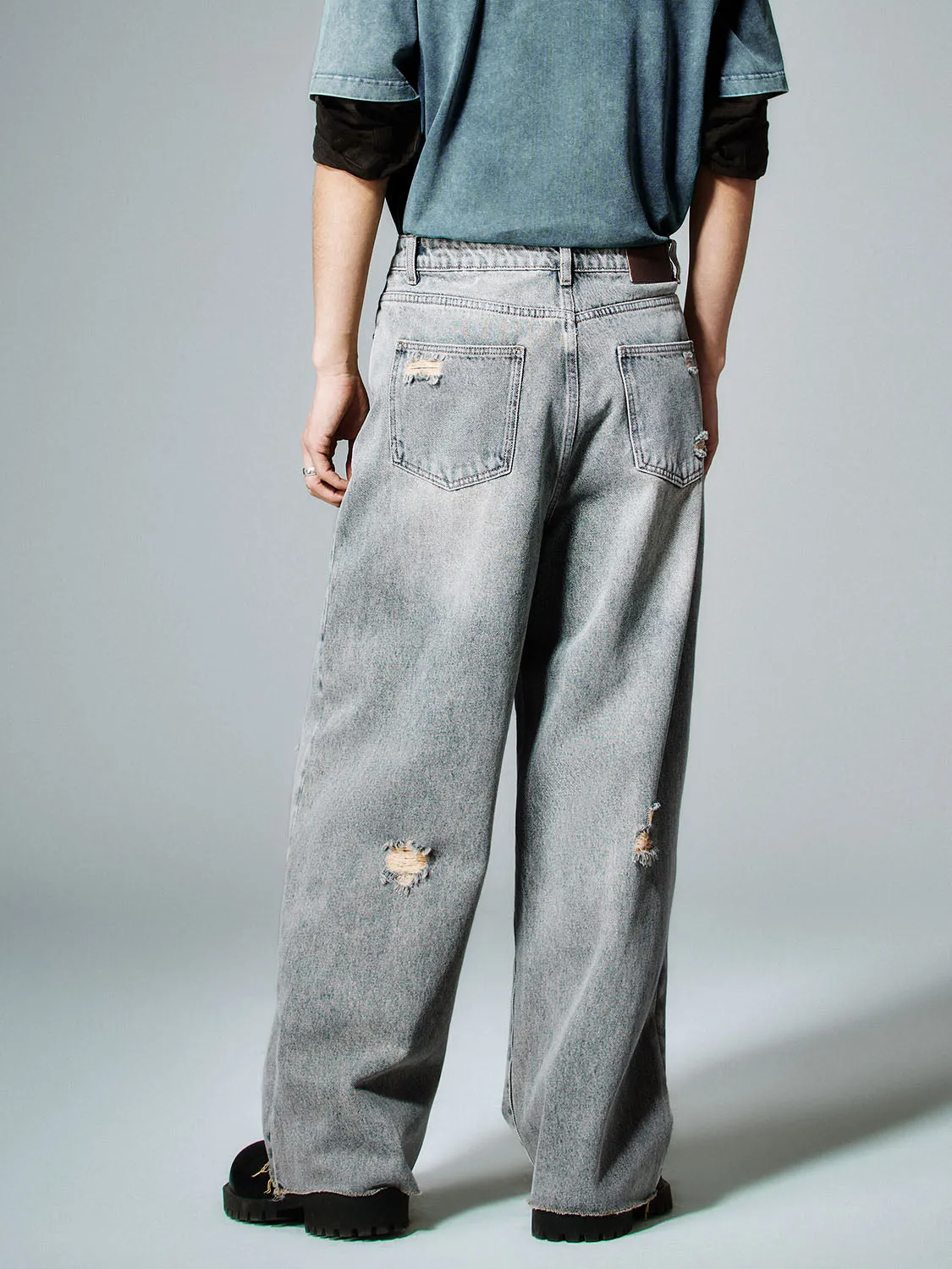 Ripped Denim Jeans sold by Urban Revivo product image thumbnail 4