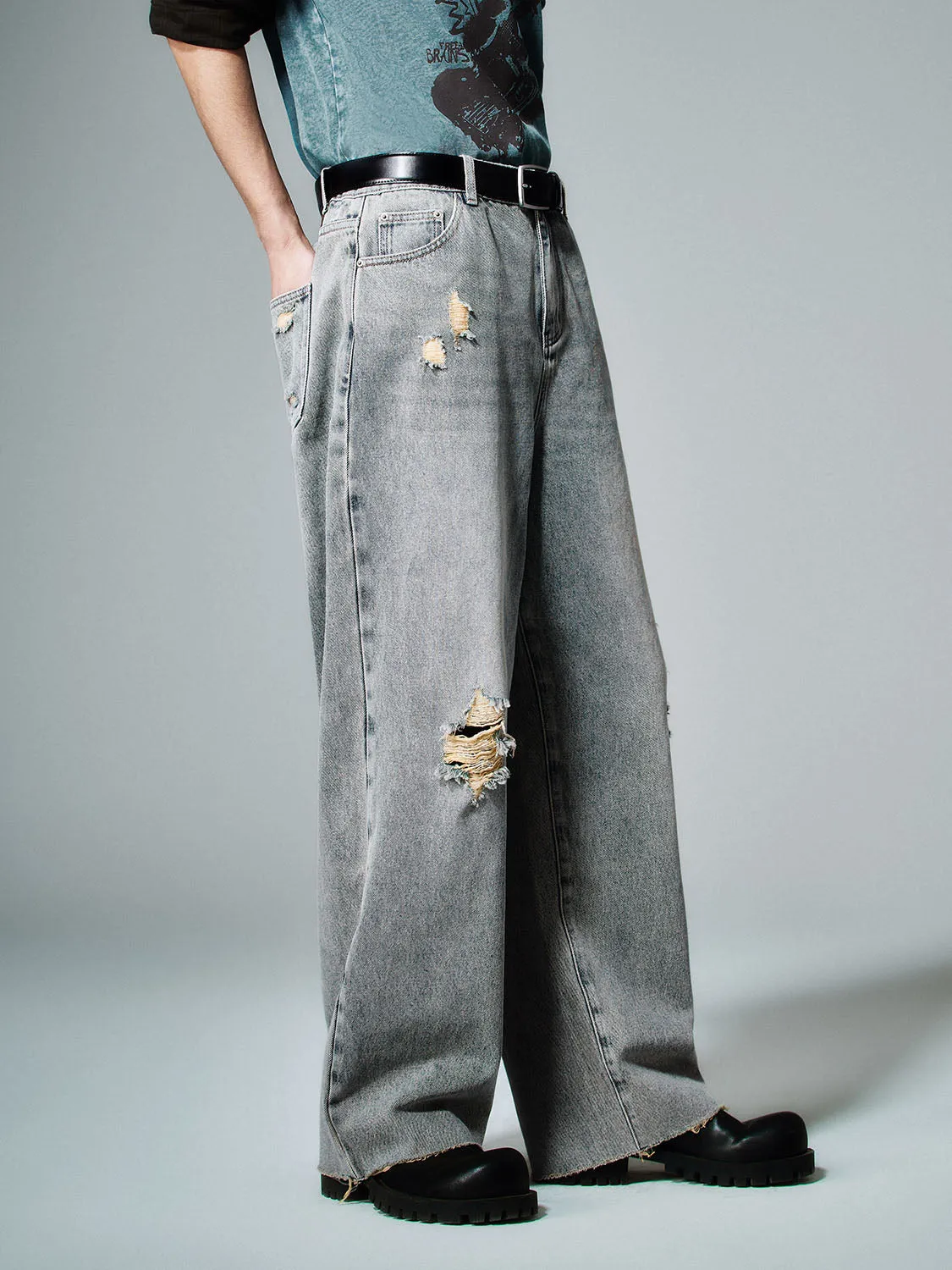 Ripped Denim Jeans sold by Urban Revivo product image thumbnail 3