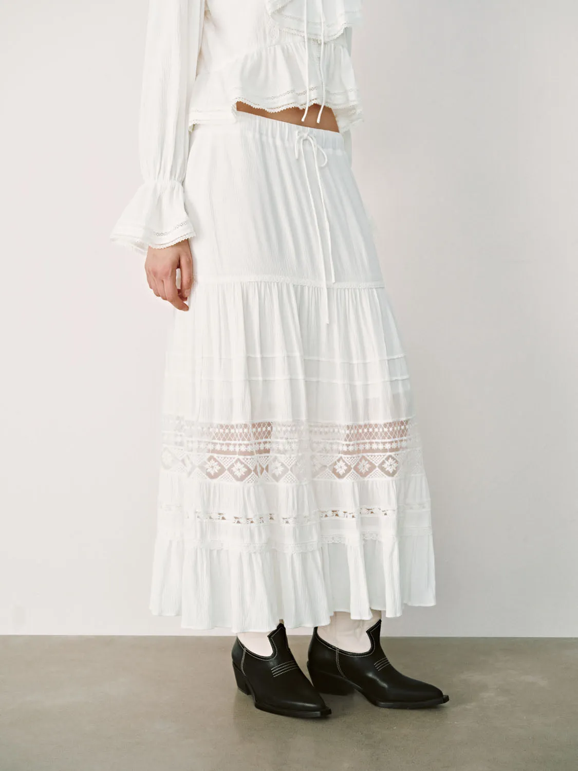Lace Maxi A-Line Skirts sold by Urban Revivo product image thumbnail 3