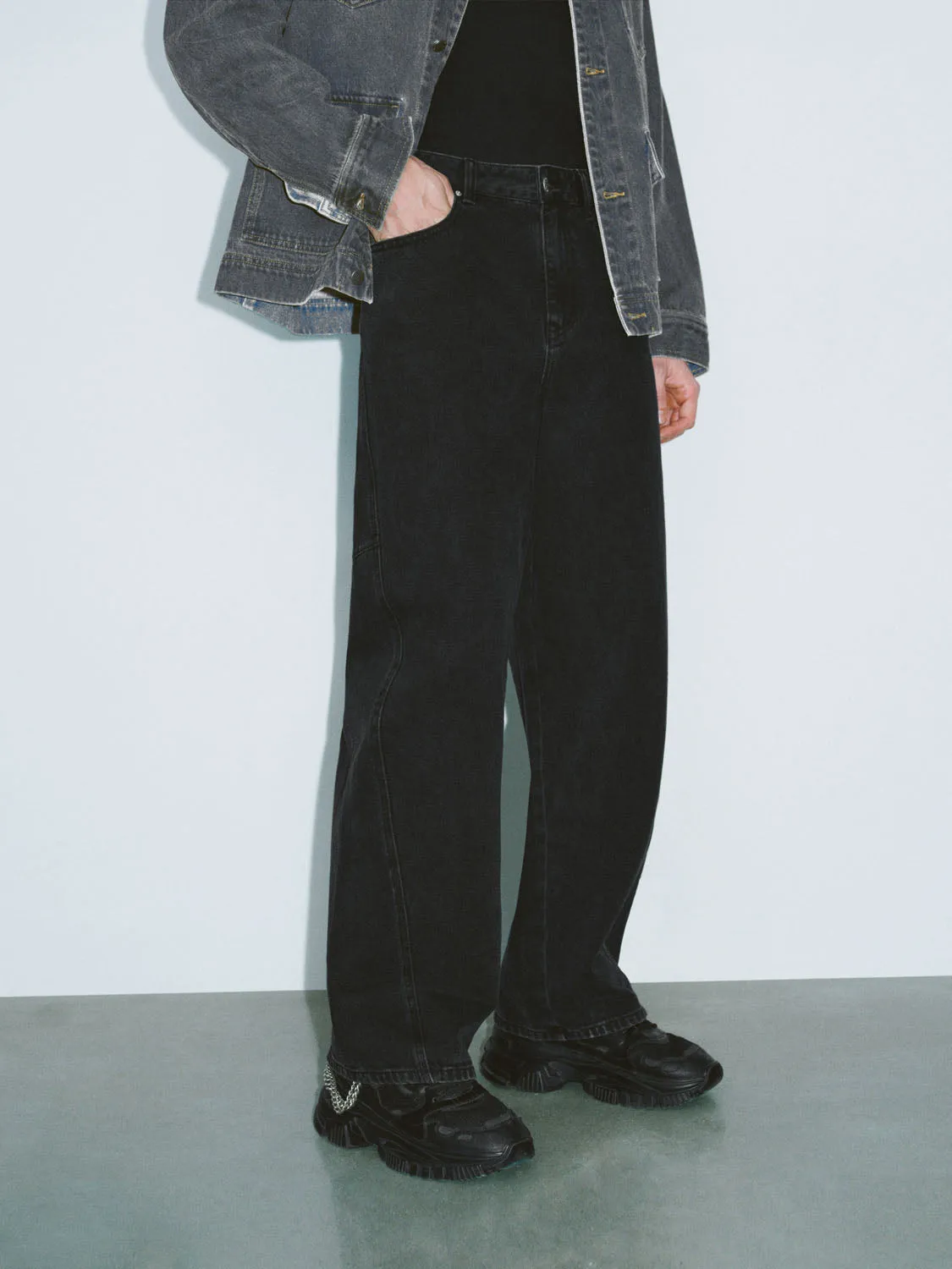 Denim Jeans sold by Urban Revivo product image thumbnail 3