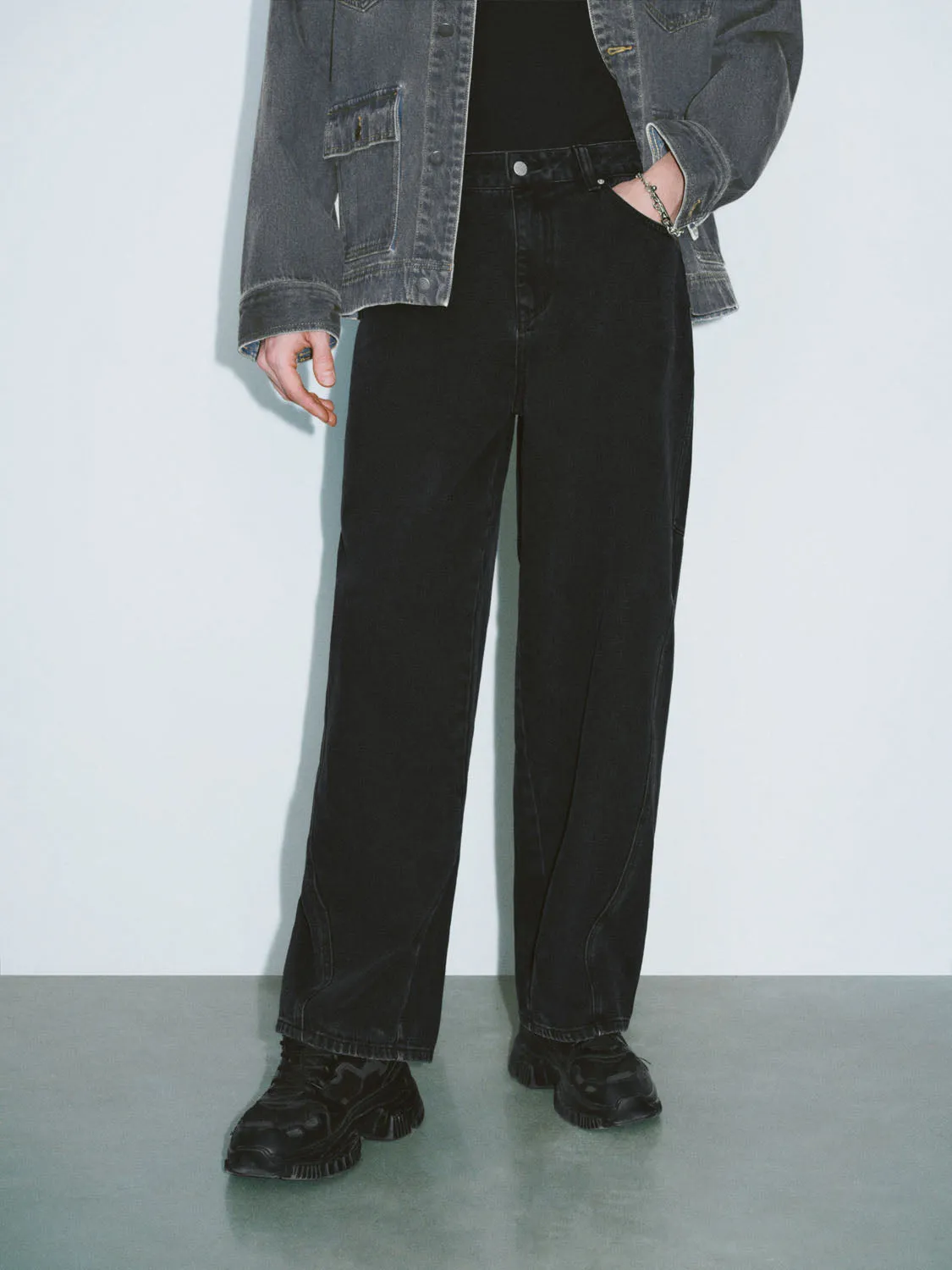 Denim Jeans sold by Urban Revivo product image thumbnail 2