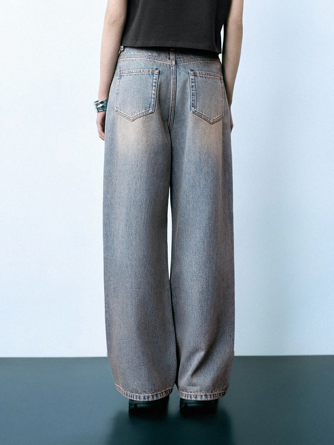 Wide-Leg Denim Jeans sold by Urban Revivo product image thumbnail 4