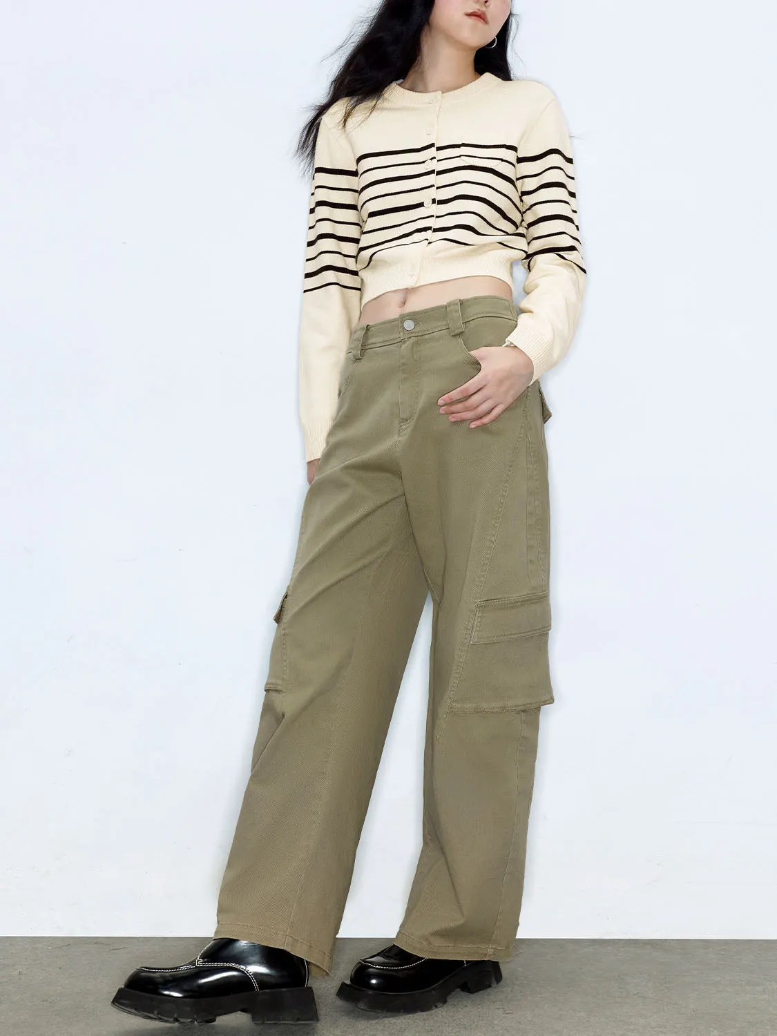 Striped Crew Neck Knitted Cardigans sold by Urban Revivo product image thumbnail 4