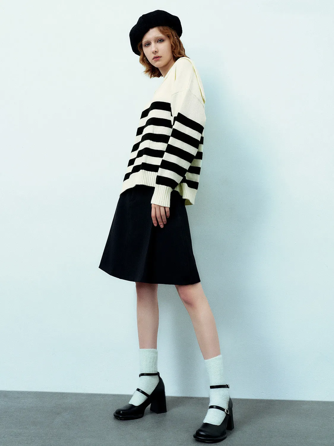 Striped Loose Knitted T-Shirts sold by Urban Revivo product image thumbnail 4