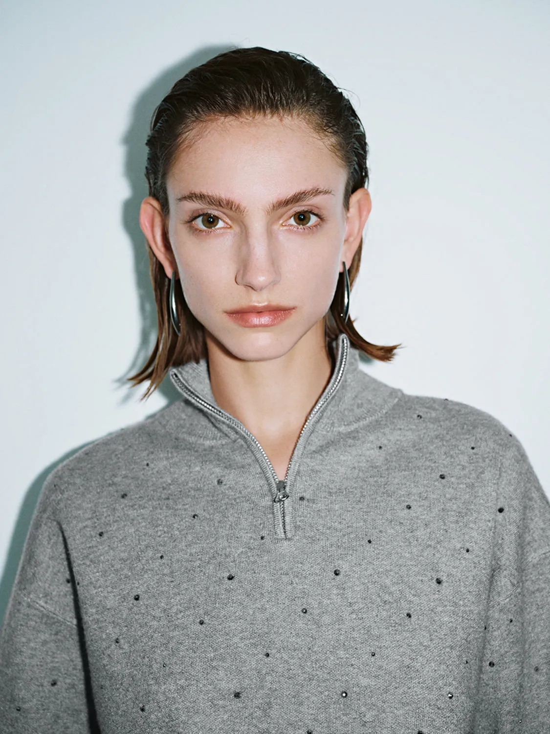 Long Sleeve Knitted T-Shirts sold by Urban Revivo product image thumbnail 3