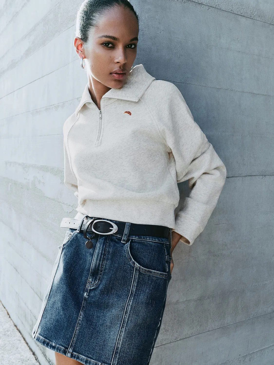 Zip Up Front Loose Sweatshirts sold by Urban Revivo product image thumbnail 2